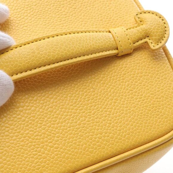 Chanel Calfskin Yellow Handbags - Picture 6 of 9